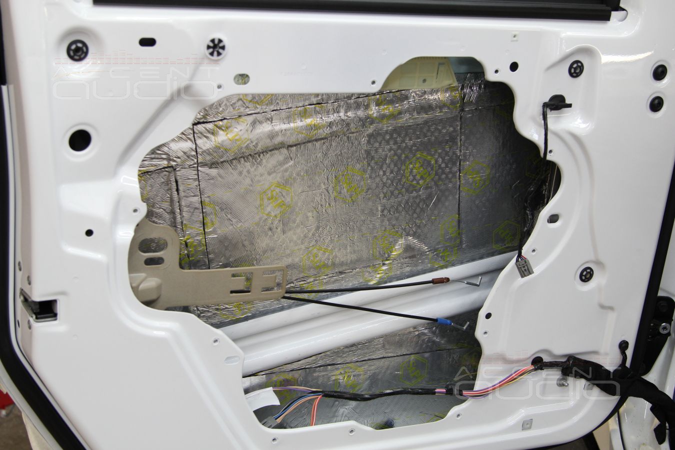 Шумоизоляция Jeep Wrangler