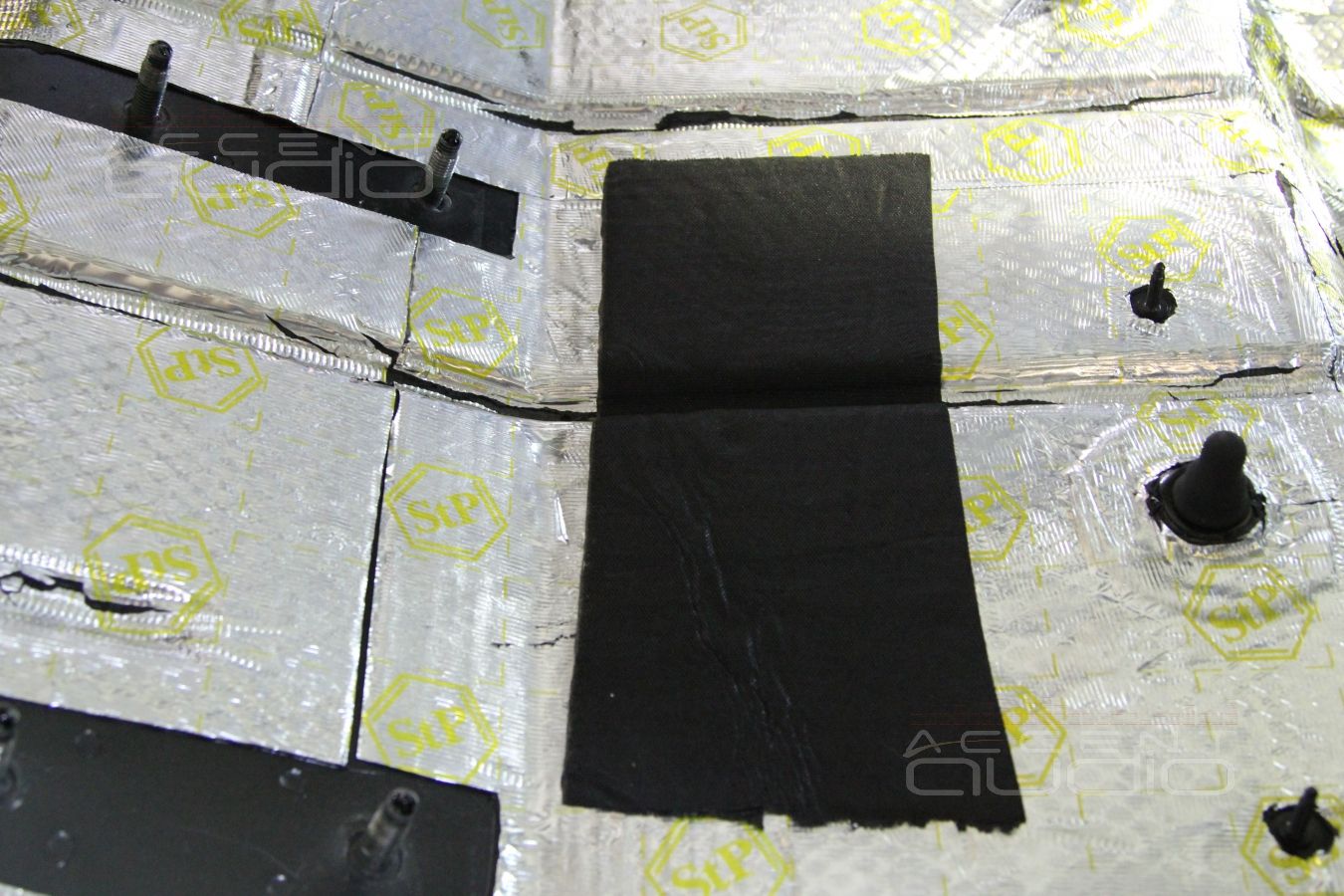 Hummer H3: система вооружения от MDLab