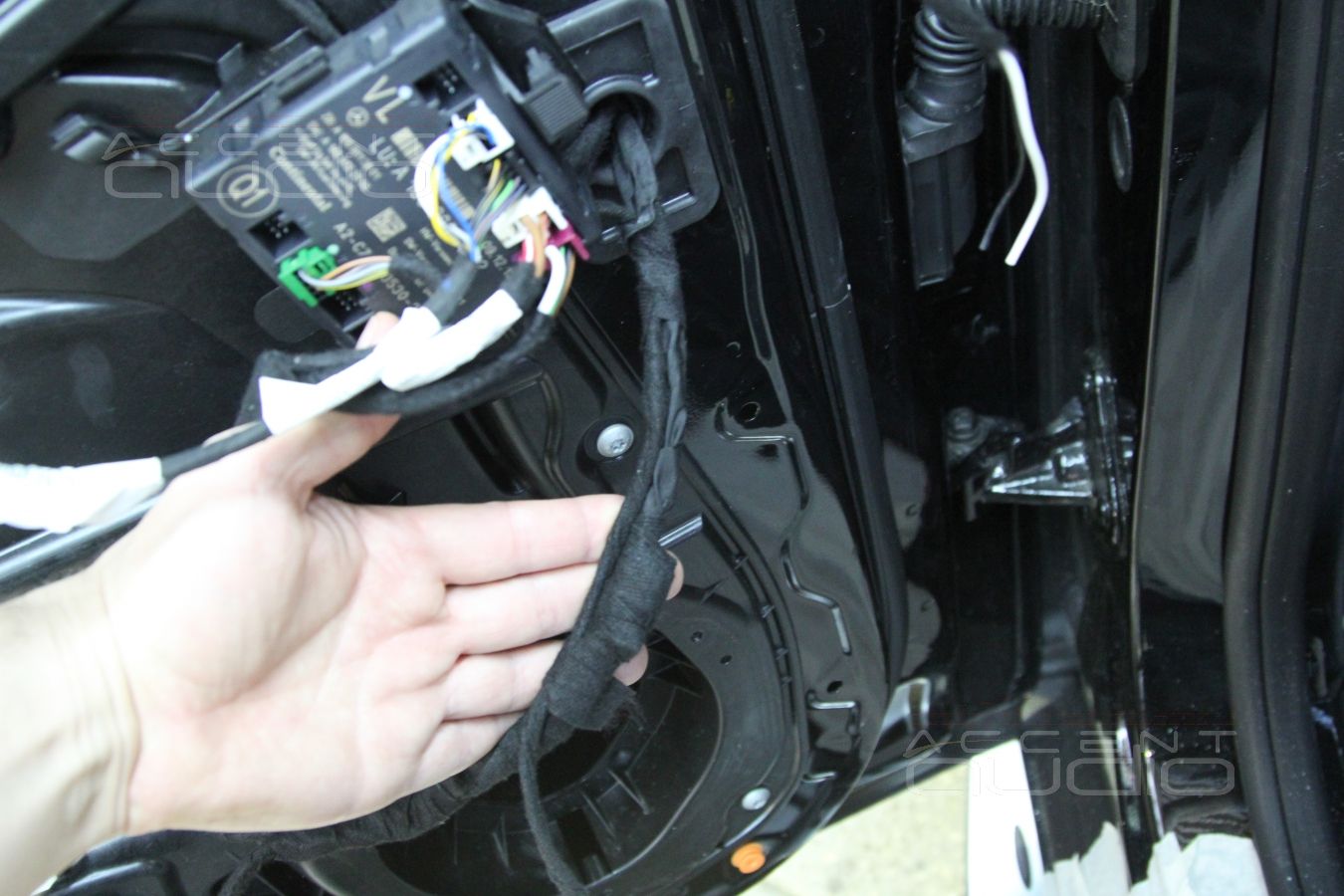 Установка акустики Focal FX в Mercedes-Benz GL