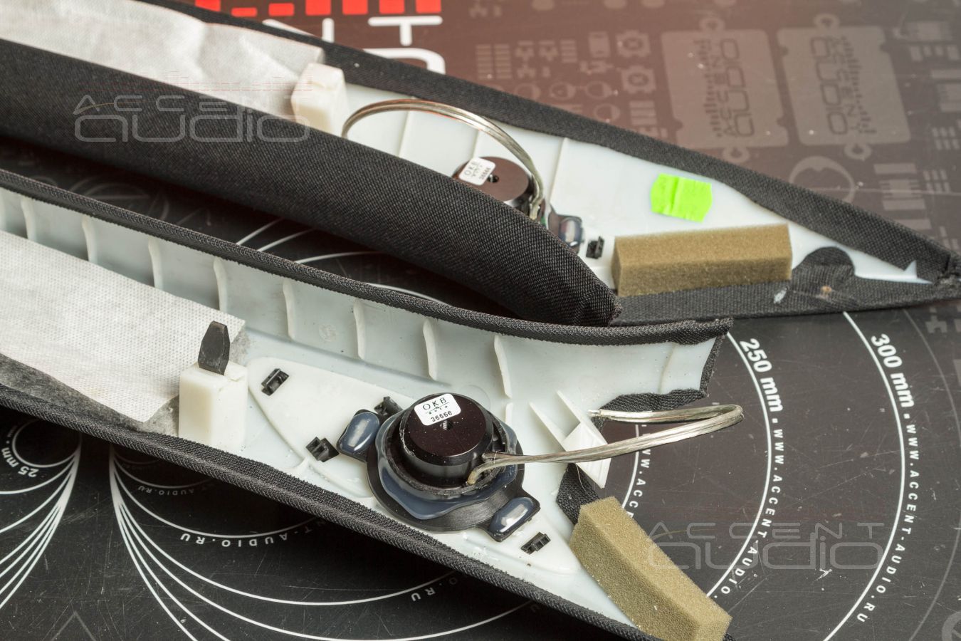 Немецкие пищалки DEGO Powerline PO2.5T Upgrade в Mercedes-Benz A 45 штатно