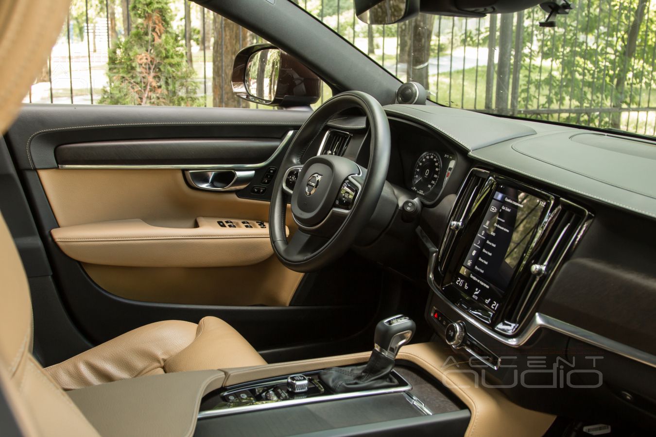 Новая аудиосистема Volvo V90 Cross Country ЗНАЧИТЕЛЬНО ЛУЧШЕ штатного Bowers-Wilkins