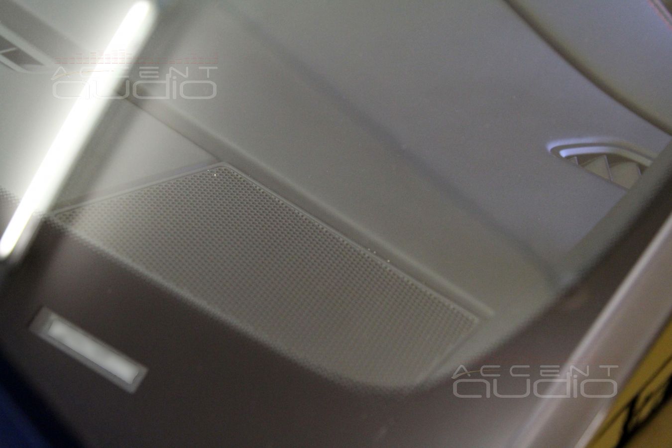 Установка твитеров Focal TKMX (TWVE1026) 