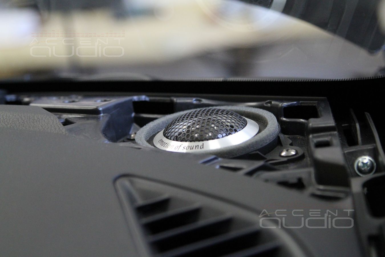 Новая акустика в Mazda CX5 – пищалочки E.O.S ET 280