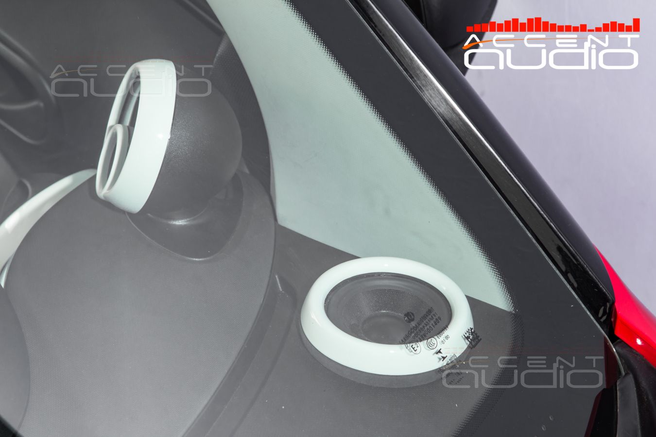 Smart Update: новый дизайн крепления среднечастотных динамиков