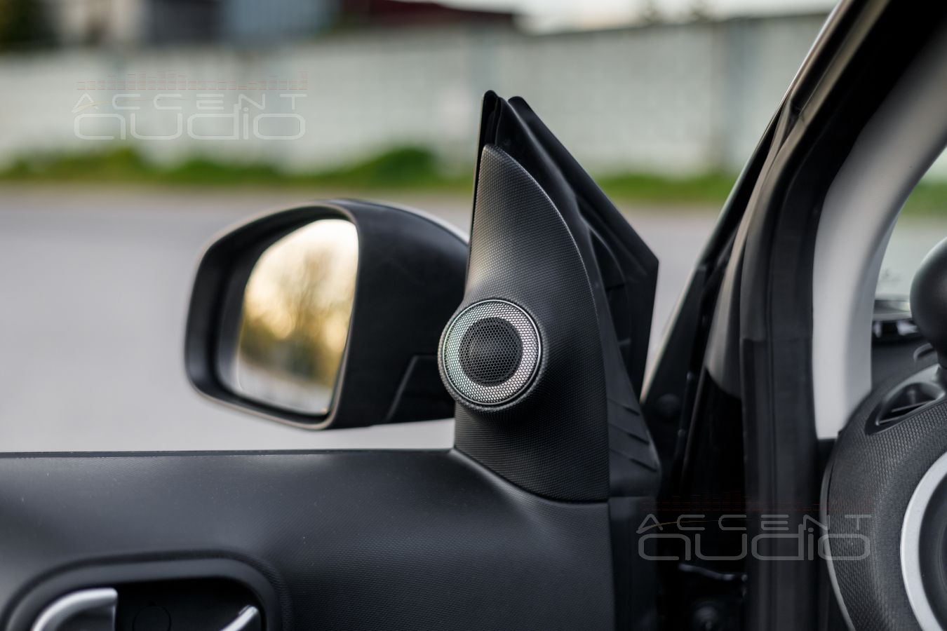 Новые твитеры Brax в Smart Fortwo: и для звука и для красоты