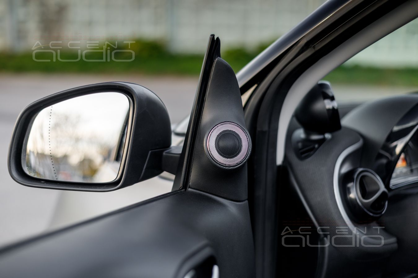 Новые твитеры Brax в Smart Fortwo: и для звука и для красоты