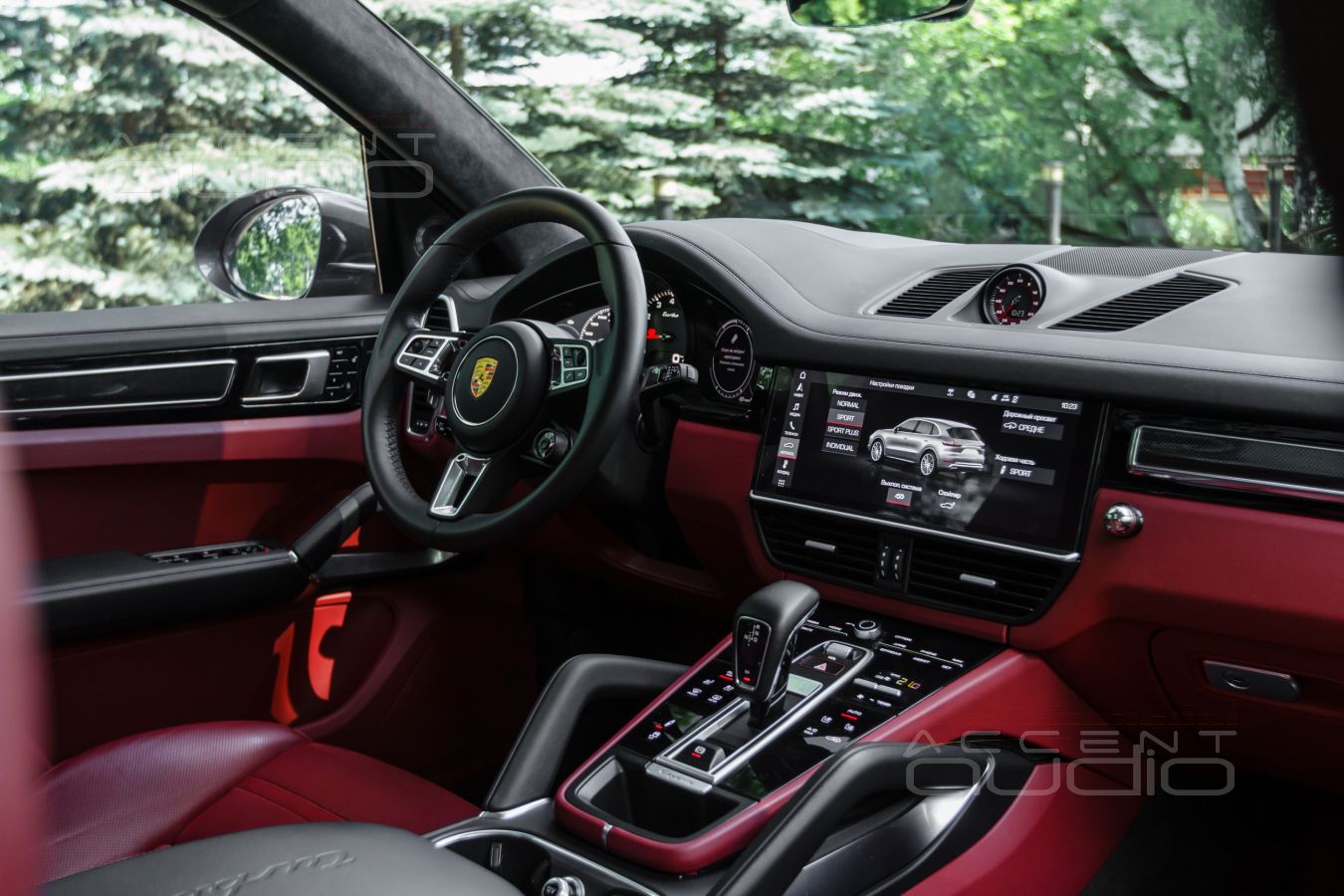 Звучание новой, премиальной аудиосистемы Audiotec-Fischer в Porsche Cayenne