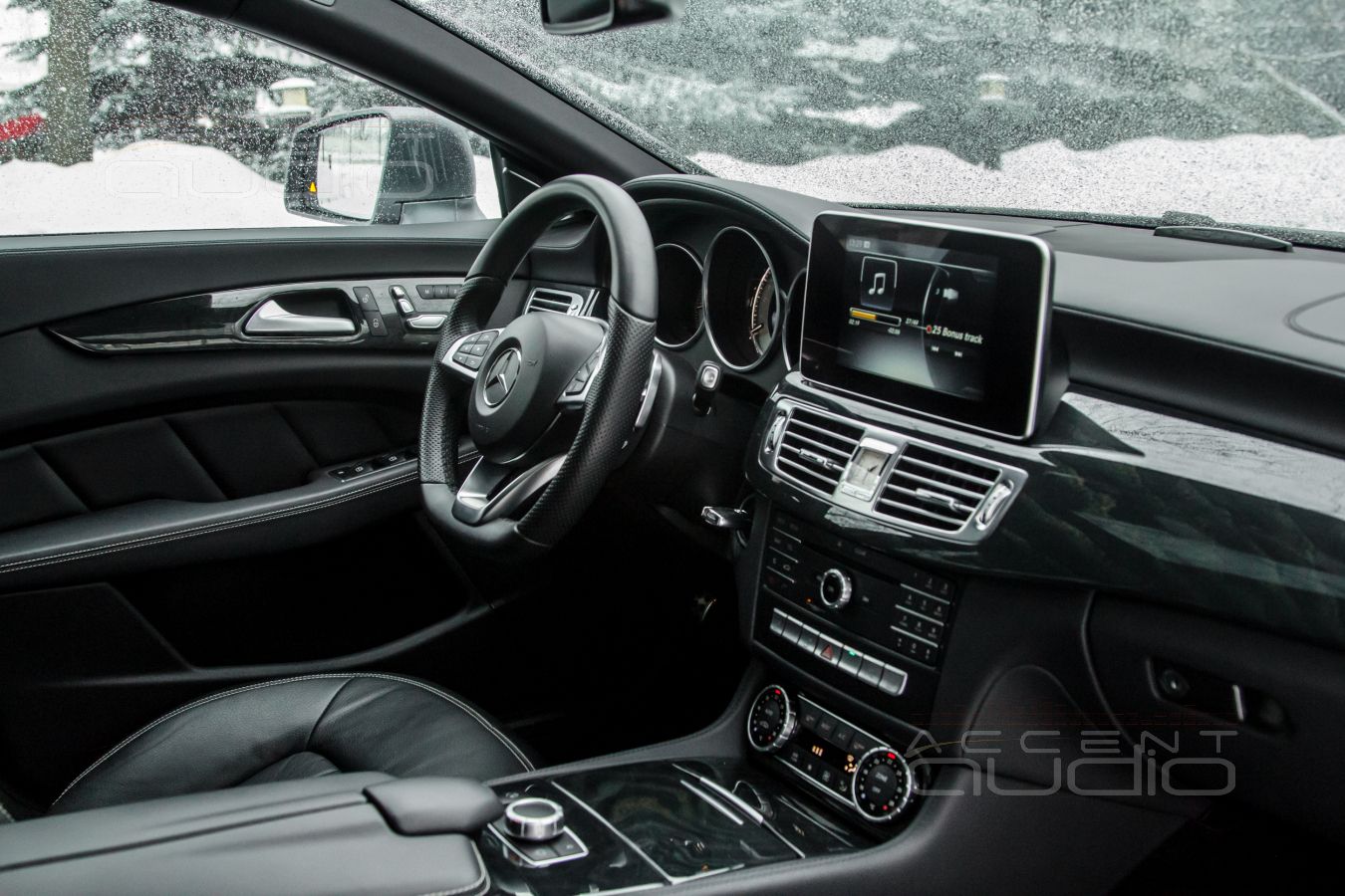 Новая, бюджетная аудиосистема в Mercedes-Benz CLS, как она звучит ?