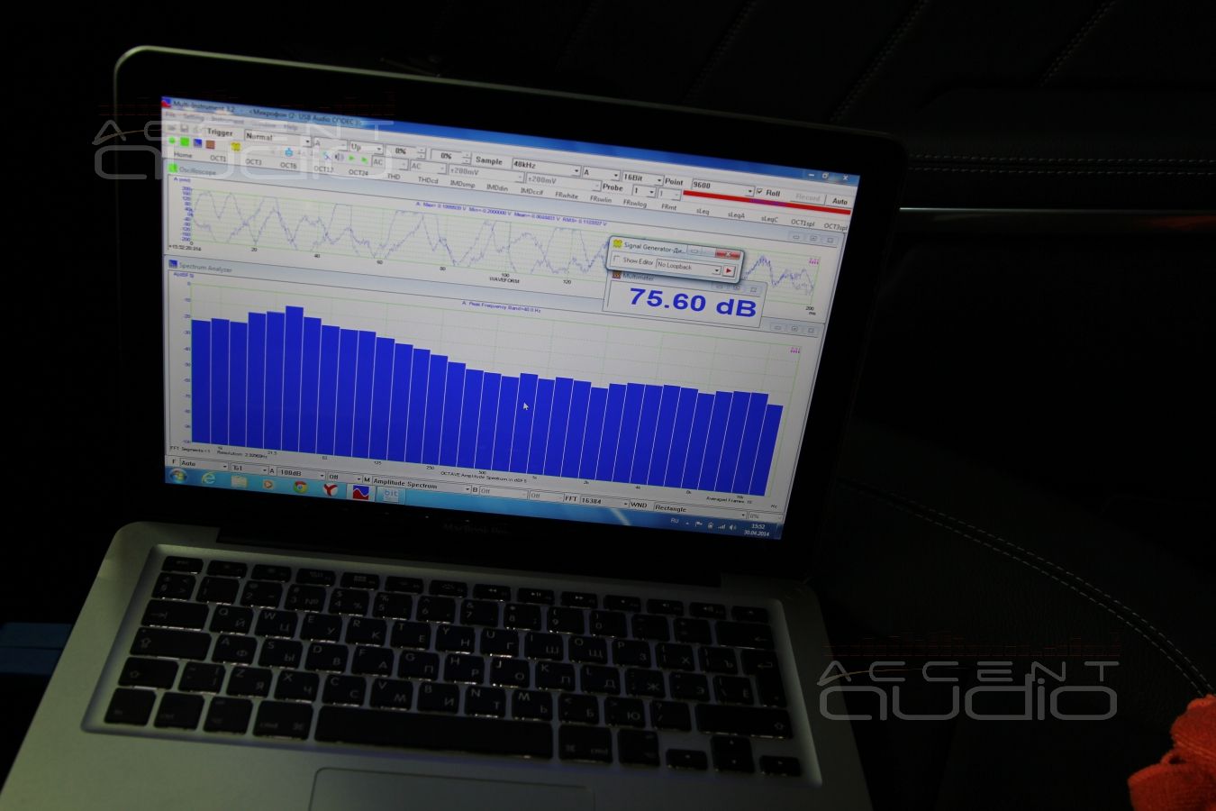 Управляющая панель Audison Bit Ten D в Mercedes-Benz GL