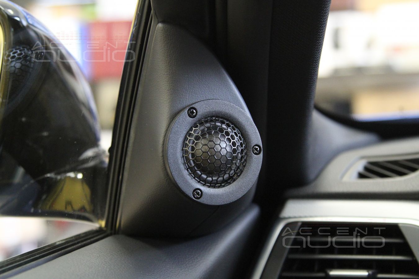 Установка пищалок (твитеров) ScanSpeak D3004\602000