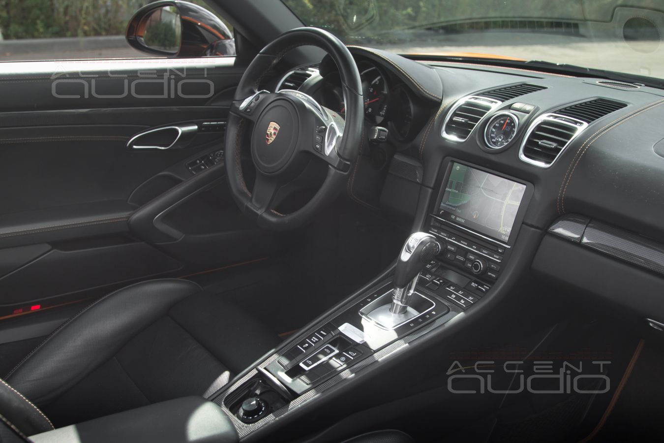 Helix Conductor – новый функционал и деталь интерьера Porsche Boxter
