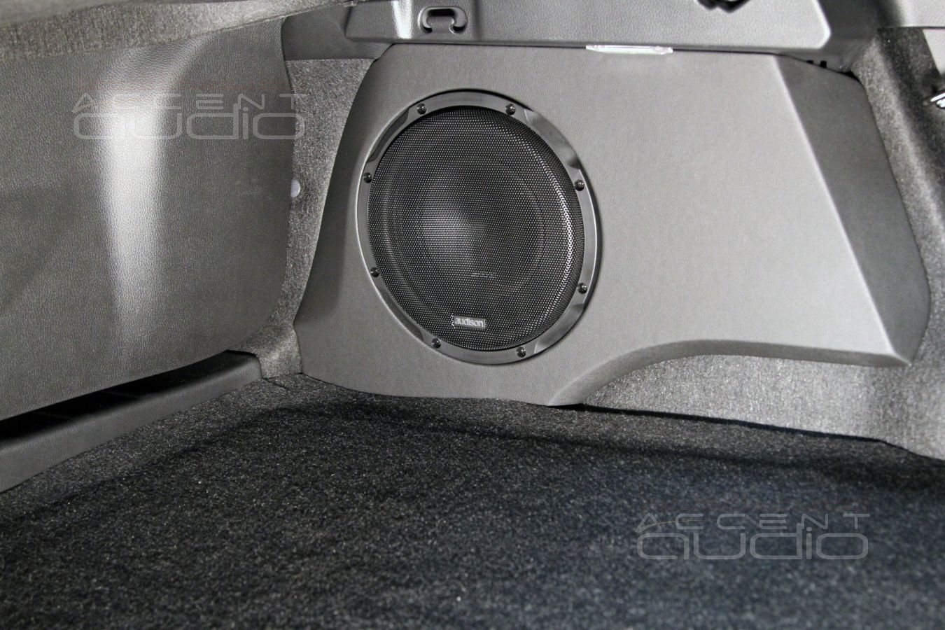 Возвращаемся к теме сабвуфера! Установка Audison Prima APS 10D.