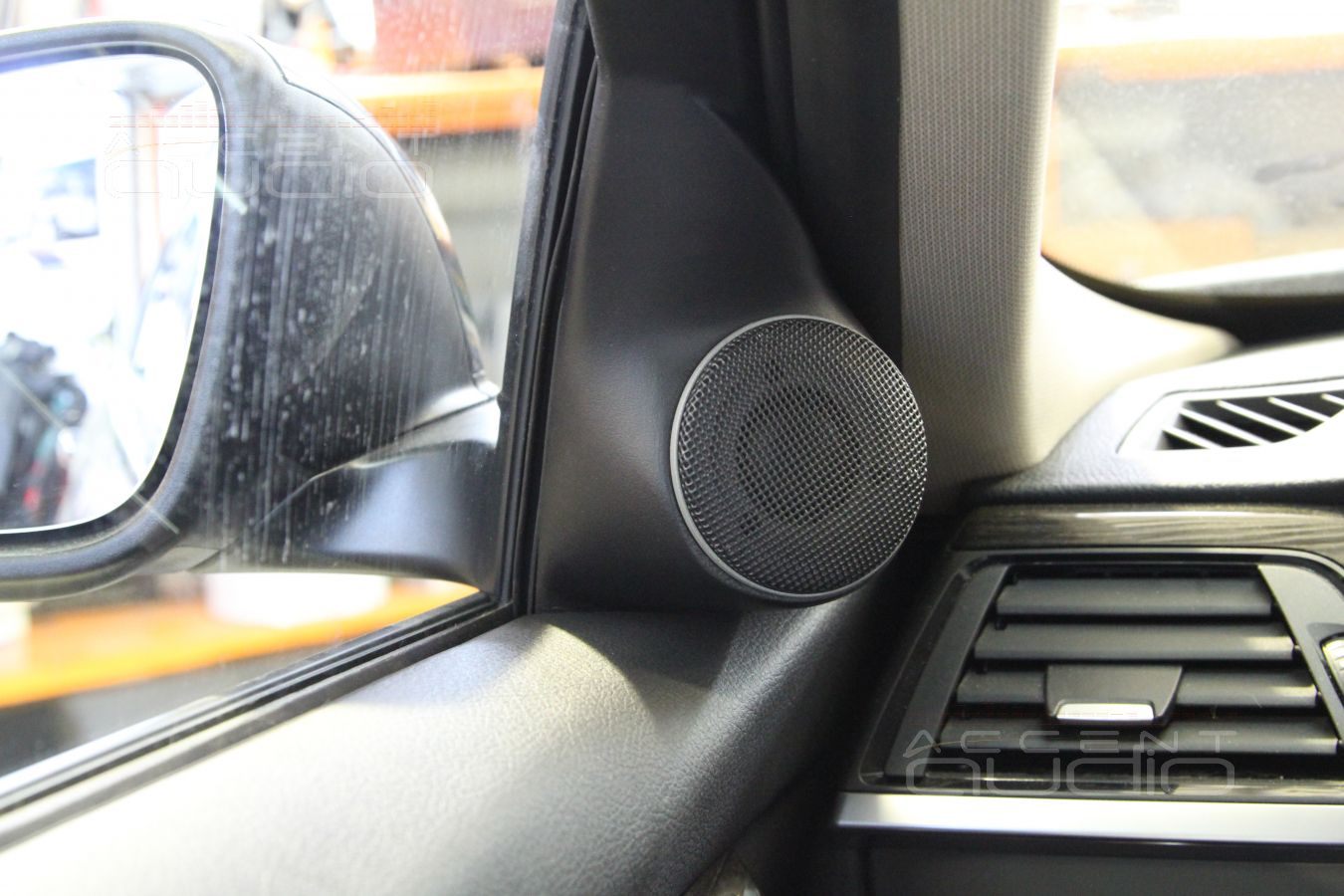 Установка твитеров Morel Supremo в BMW 320I F30