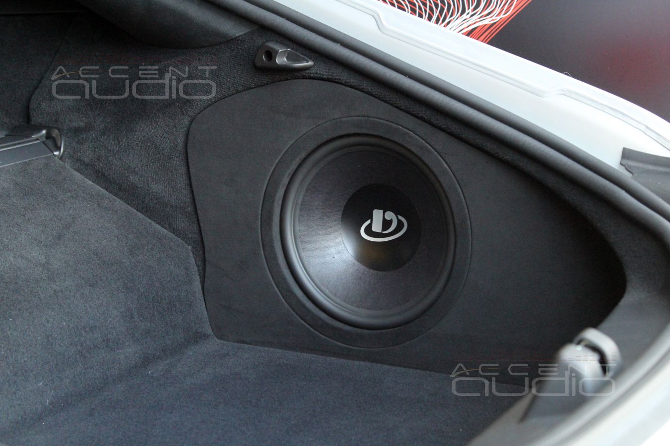 Сабвуфер-стелс для Dego sb-10 p-mk2 в Mercedes-Benz GT