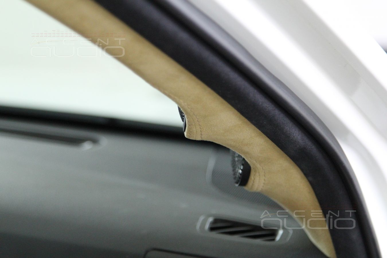 Акустика Morel Elate Titanium 603 в Toyota Highlander