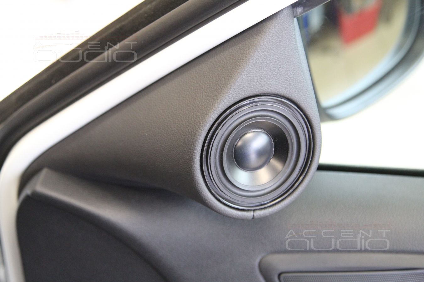 Подиумы для СЧ-ВЧ излучателей Skoda Yeti