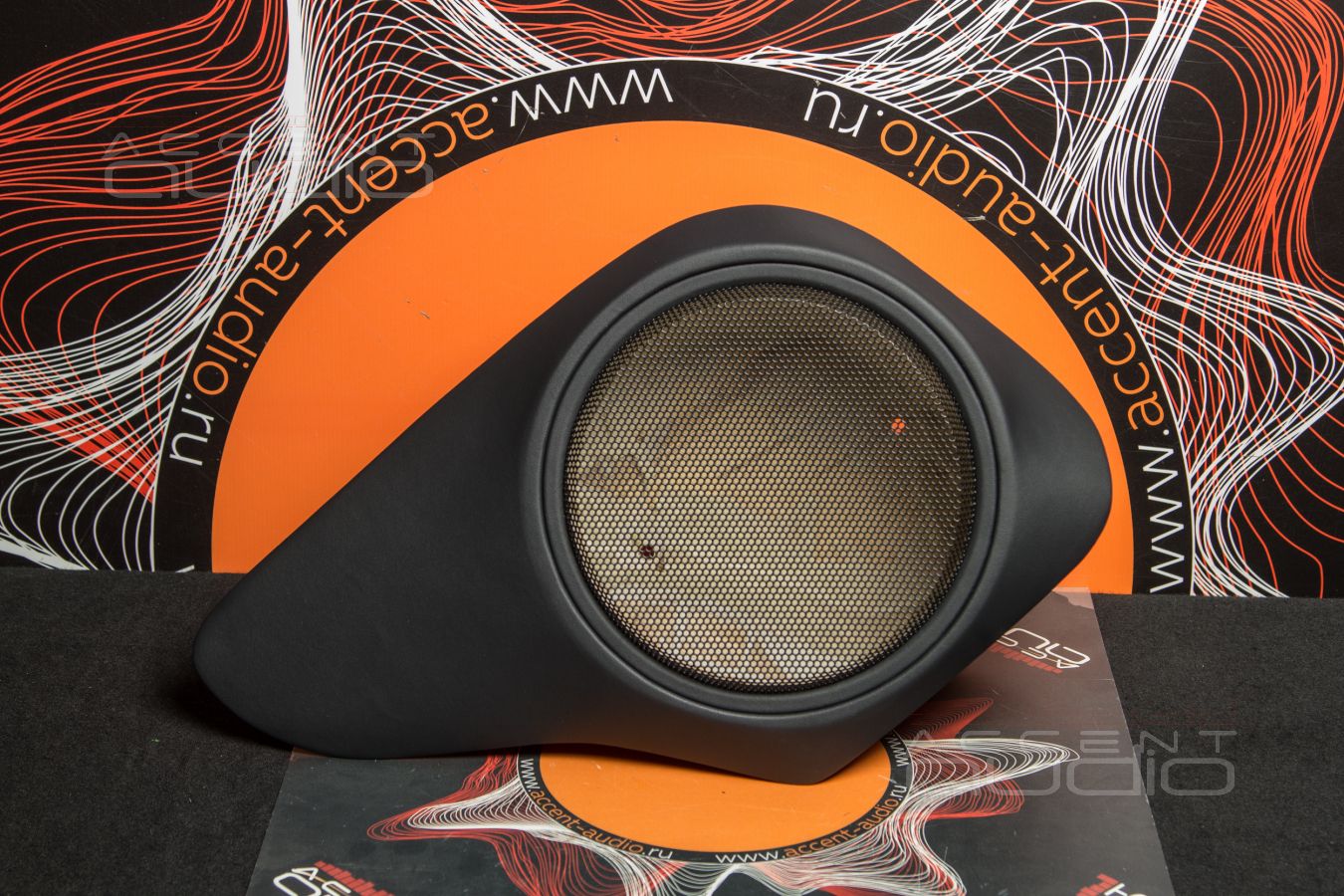 Новый, оригинальный, деревянный, стильный, компактный сабвуфер для Volvo V90 Cross Country