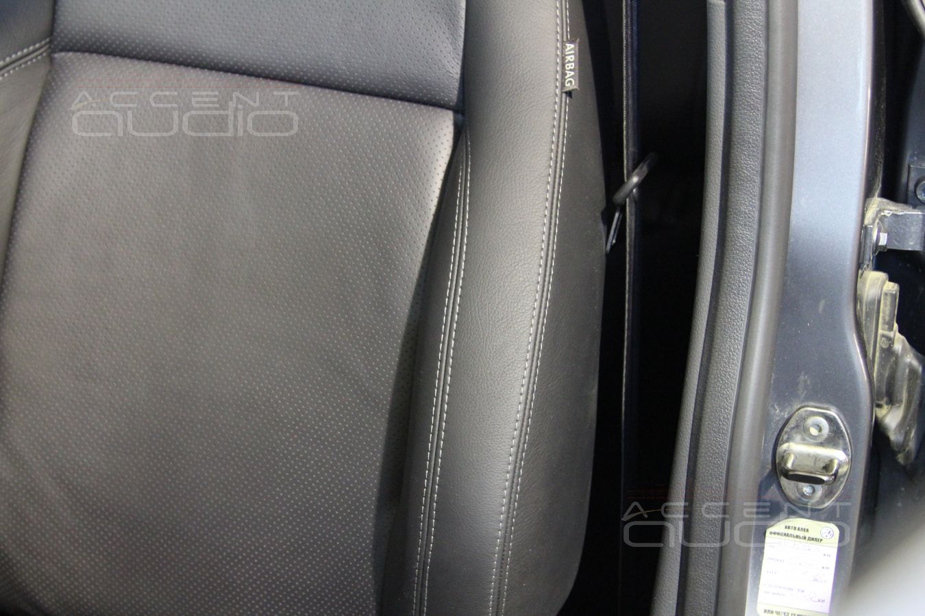 Volkswagen Amarok - доводим до ума: мультимедиа, пошив салона