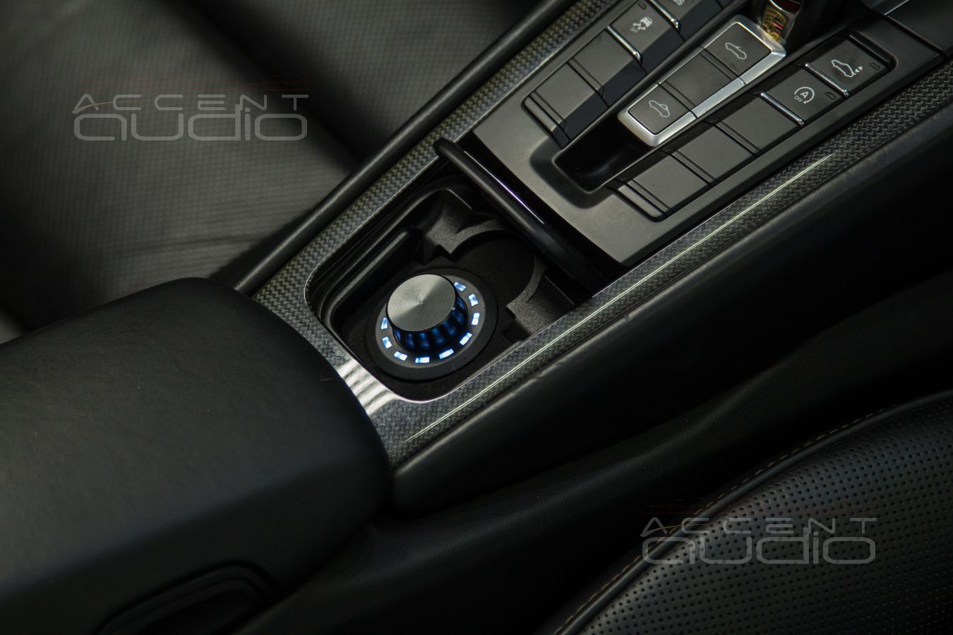 Helix Conductor – новый функционал и деталь интерьера Porsche Boxter