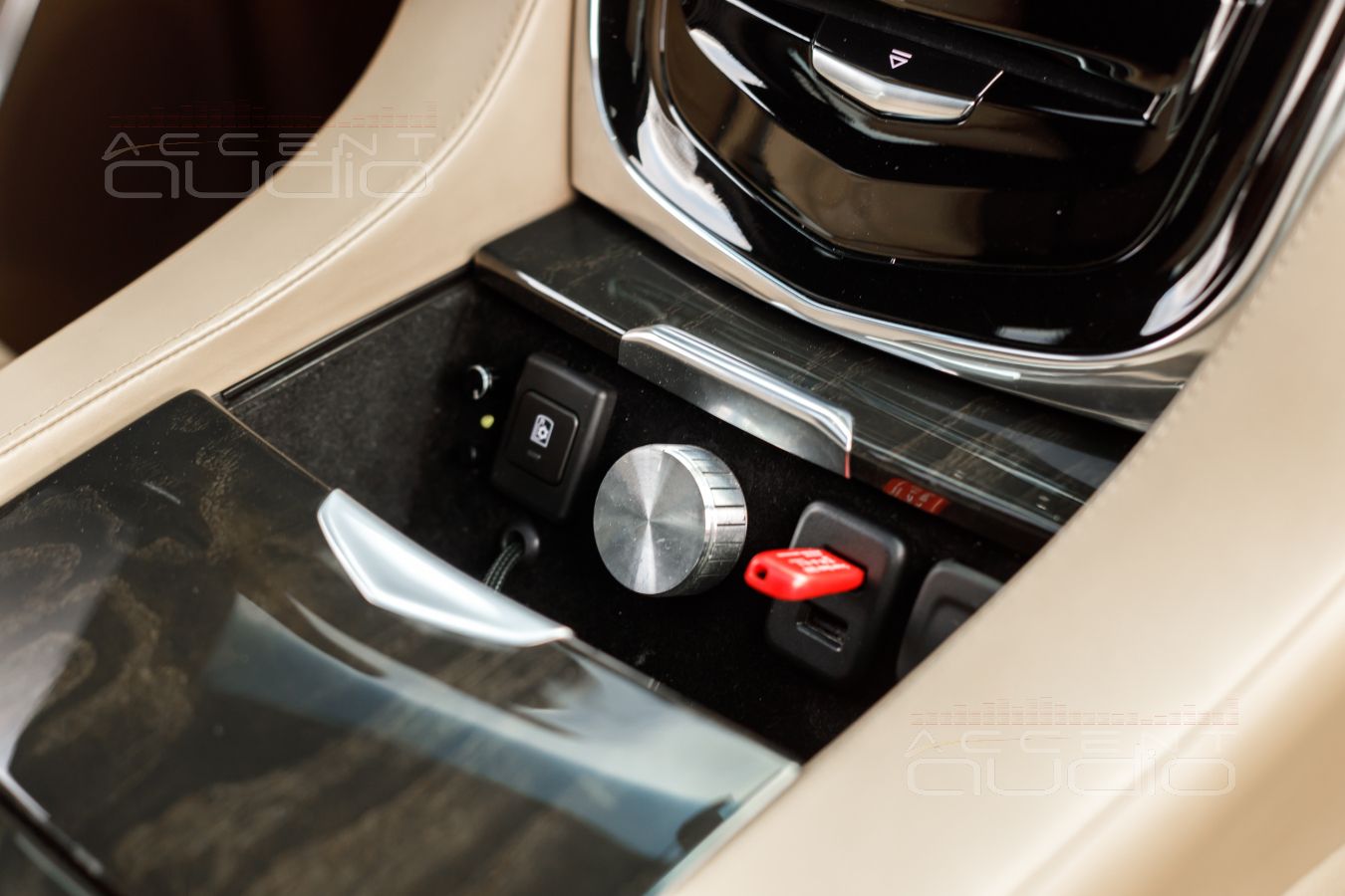 Установка усилителей Helix и Mosconi в новый Cadillac Escalade