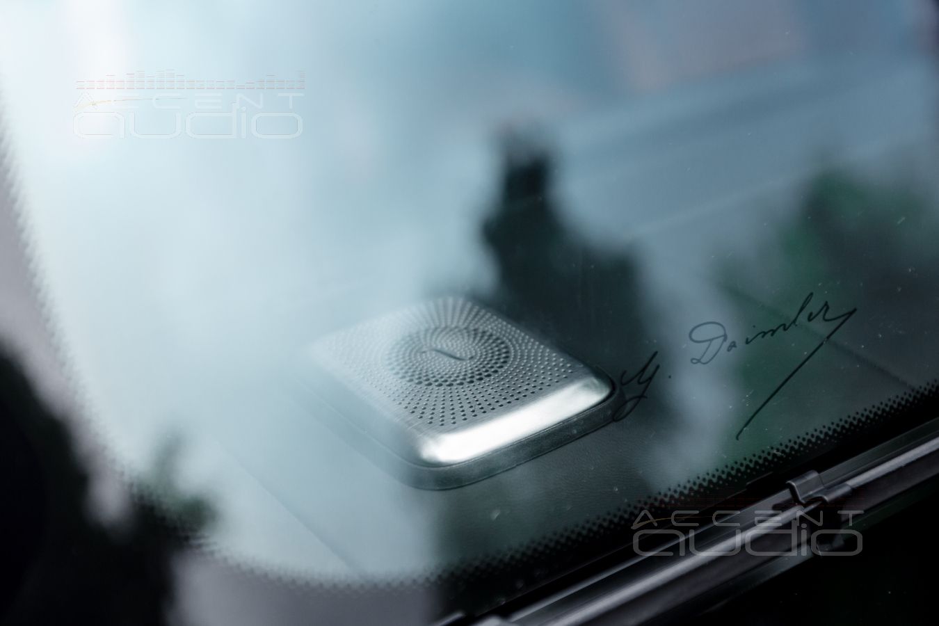 Немецкие твитеры Helix C1T в штатных местах MB Gelandewagen решают !