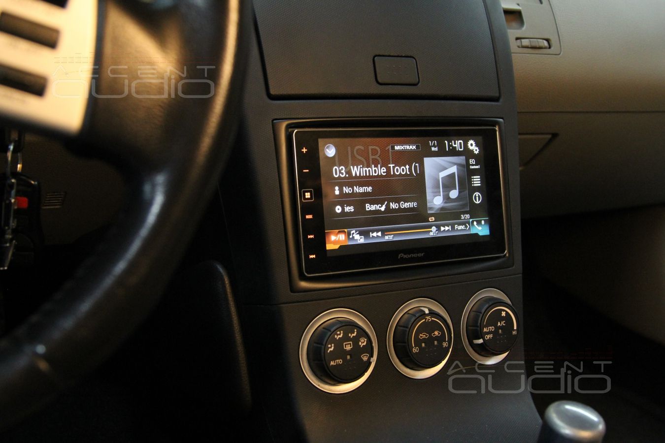Установка магнитолы Pioneer SPH-DA120 в Nissan 350Z