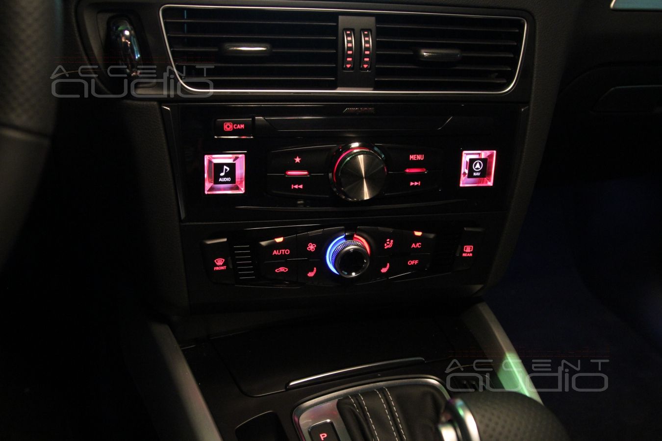 Alpine X701D-A в Audi Q5