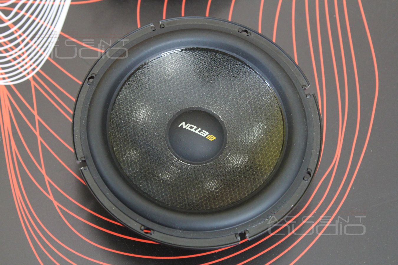 Установка мидбасов Eton MAS 160 в Mercedes-Benz GT