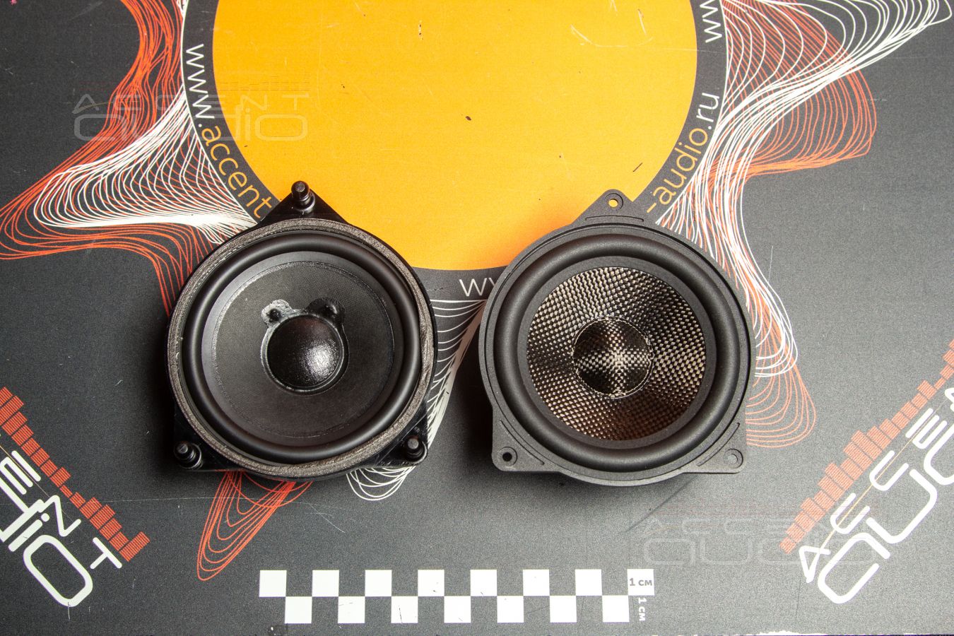 Штатная установка специальных динамиков BLAM MS 4N24 в Mercedes-Benz Gelandewagen