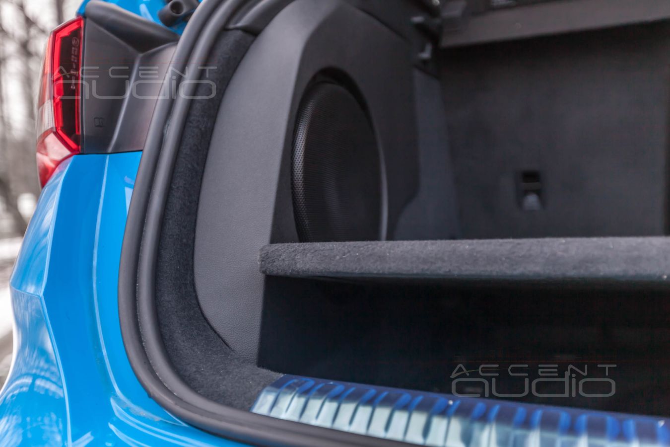 Сабвуфер-стелс специально для нового Audi A3