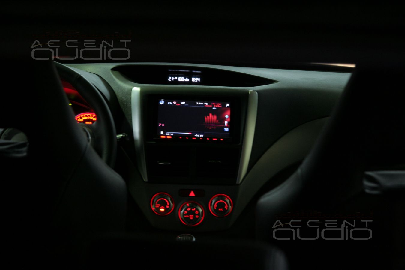 Subaru WRX STI: займите весь багажник пожалуйста !