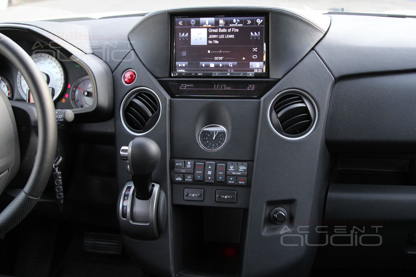 Установка Alpine INE-W928R в Honda Pilot