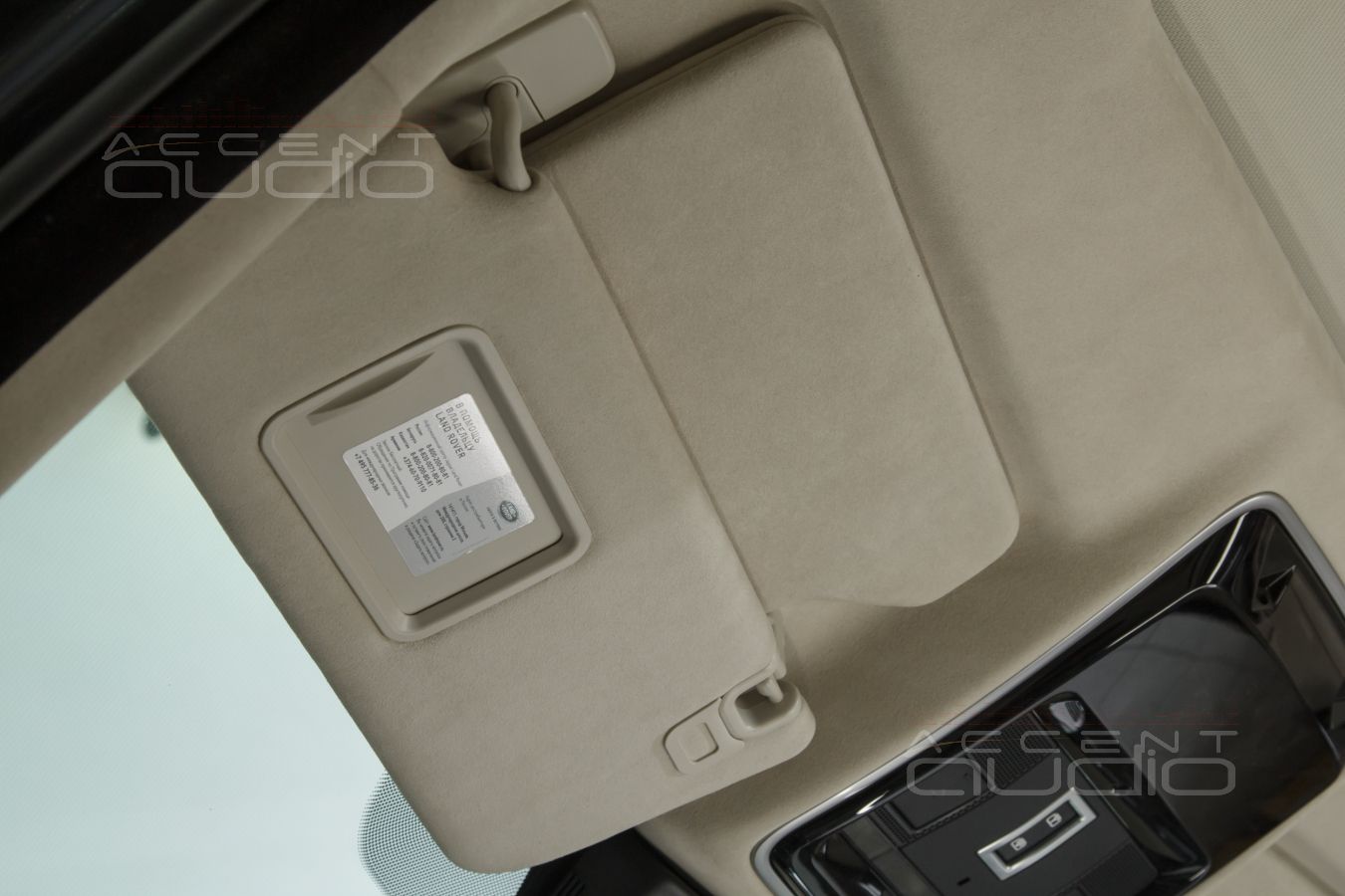 Крыша в алькантару – это же Range Rover !