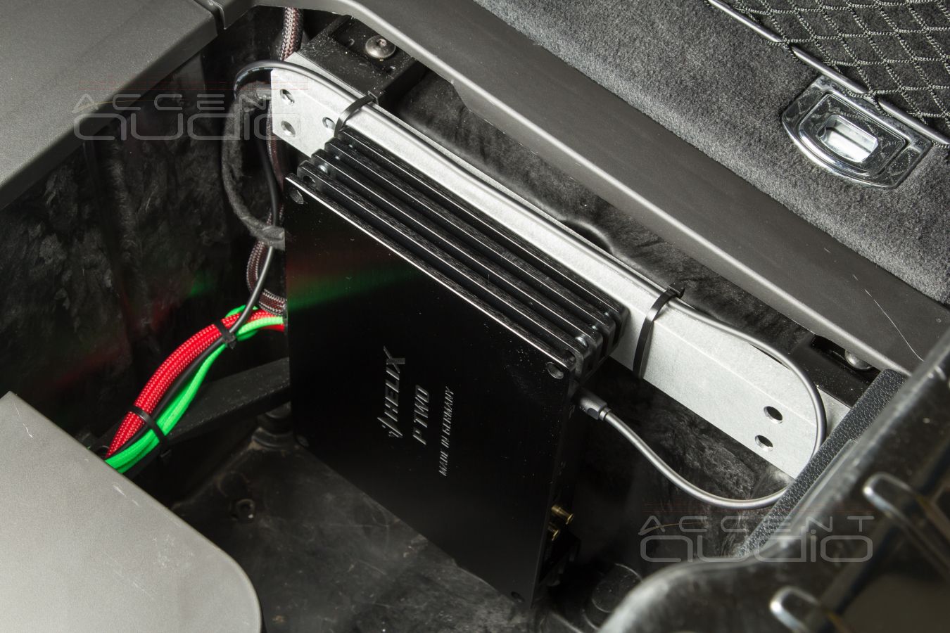 Усилитель Helix PTwo – строго на мидбасы для точности и роскоши!