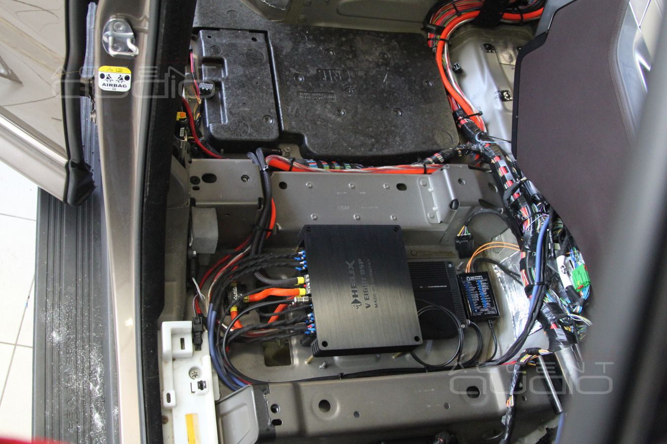 Выбор и установка усилителей в RangeRover Sport