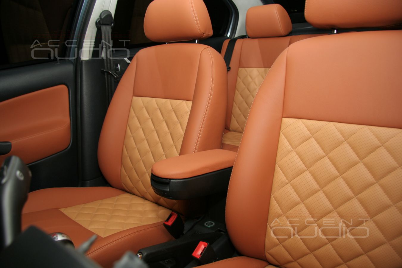 Пошив салона: добавим шкоде тепла