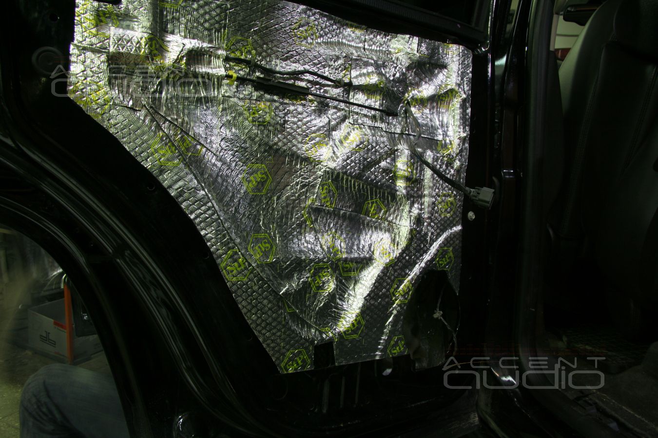 Шумоизоляция и аудиоподготовка Chevrolet Tahoe