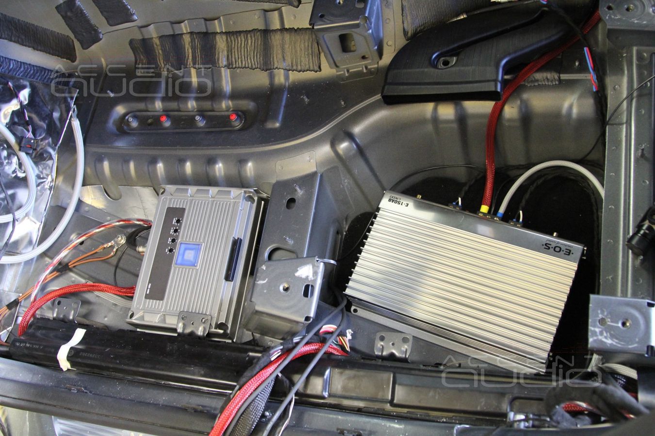 Интеграция усилителей и аудиопроцессора в Mercedes-Benz GLE Coupe