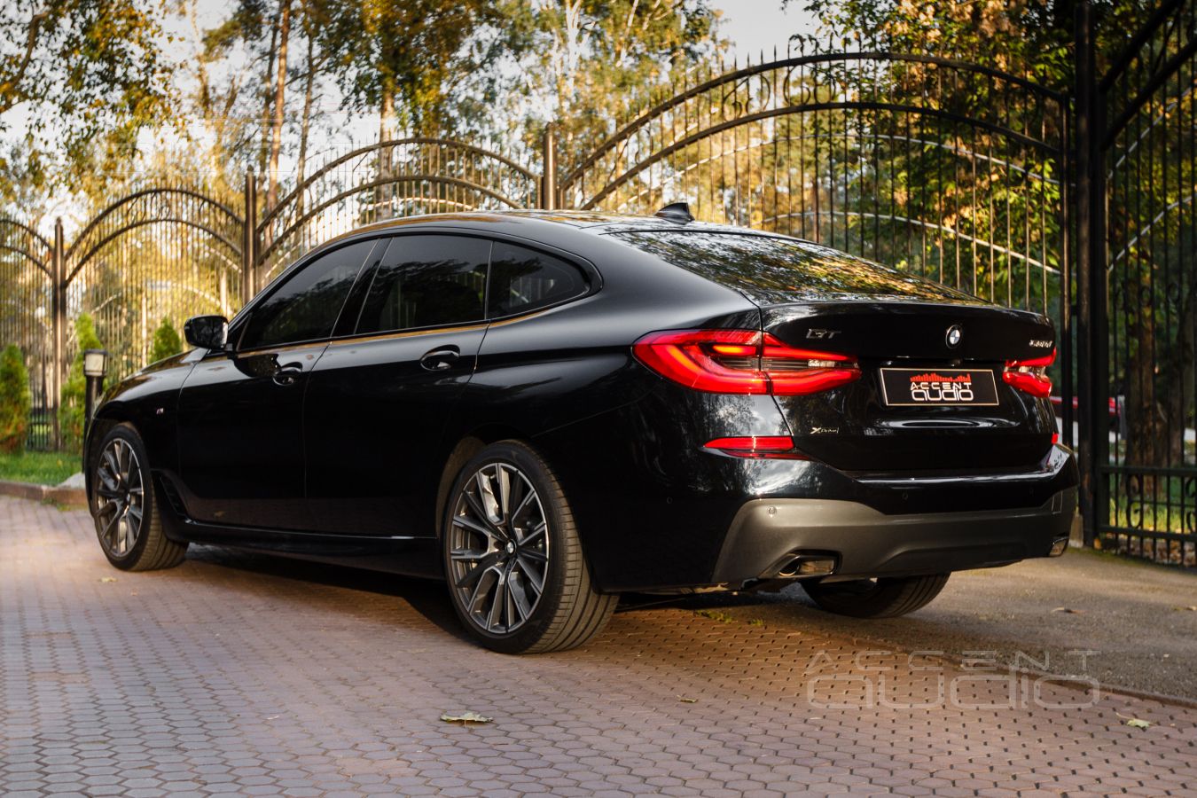Собираем, включаем, настраиваем: новое звучание в BMW GT3