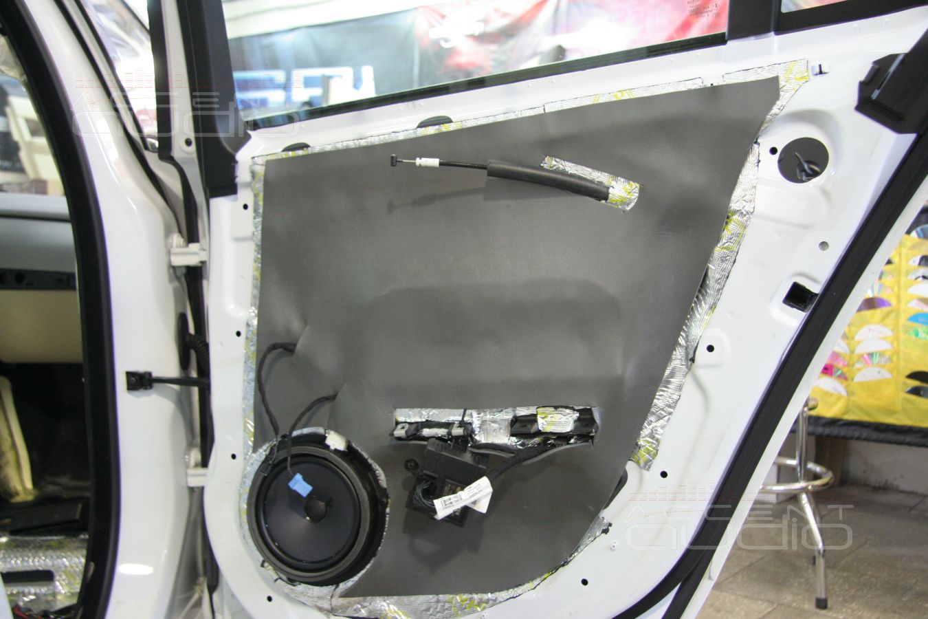 Шумоизоляция Jaguar XF