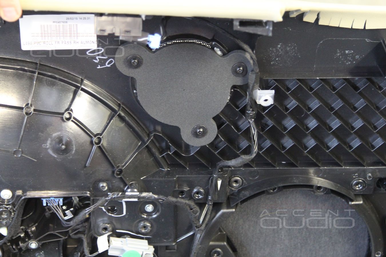 Аудиосистема в новом Range Rover Sport: как это может быть ?