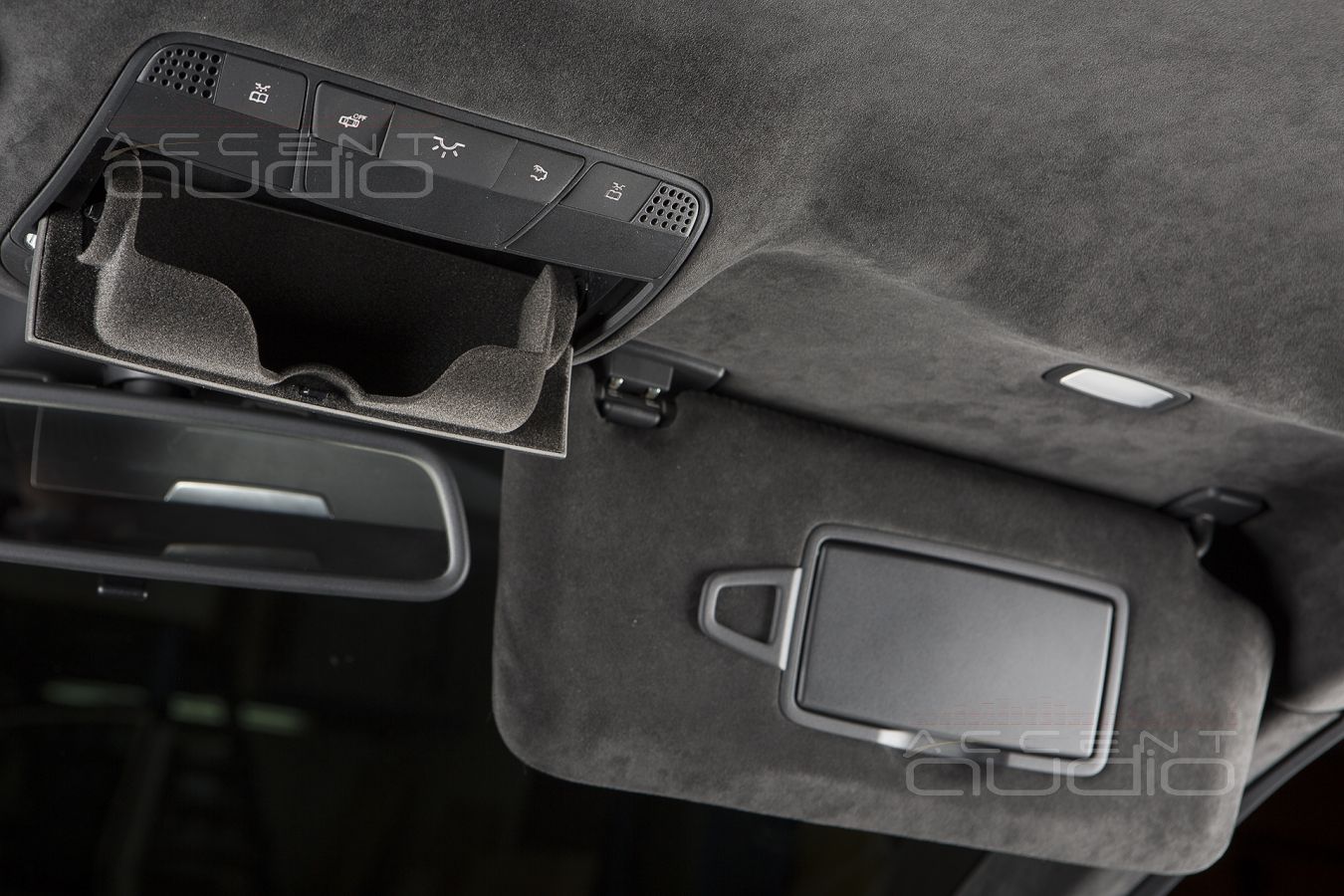 Перетяжка потолка Mercedes-Benz C-Class W205 в алькантару