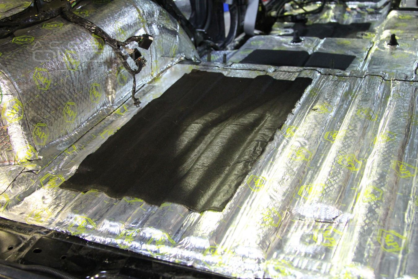 Hummer H3: система вооружения от MDLab