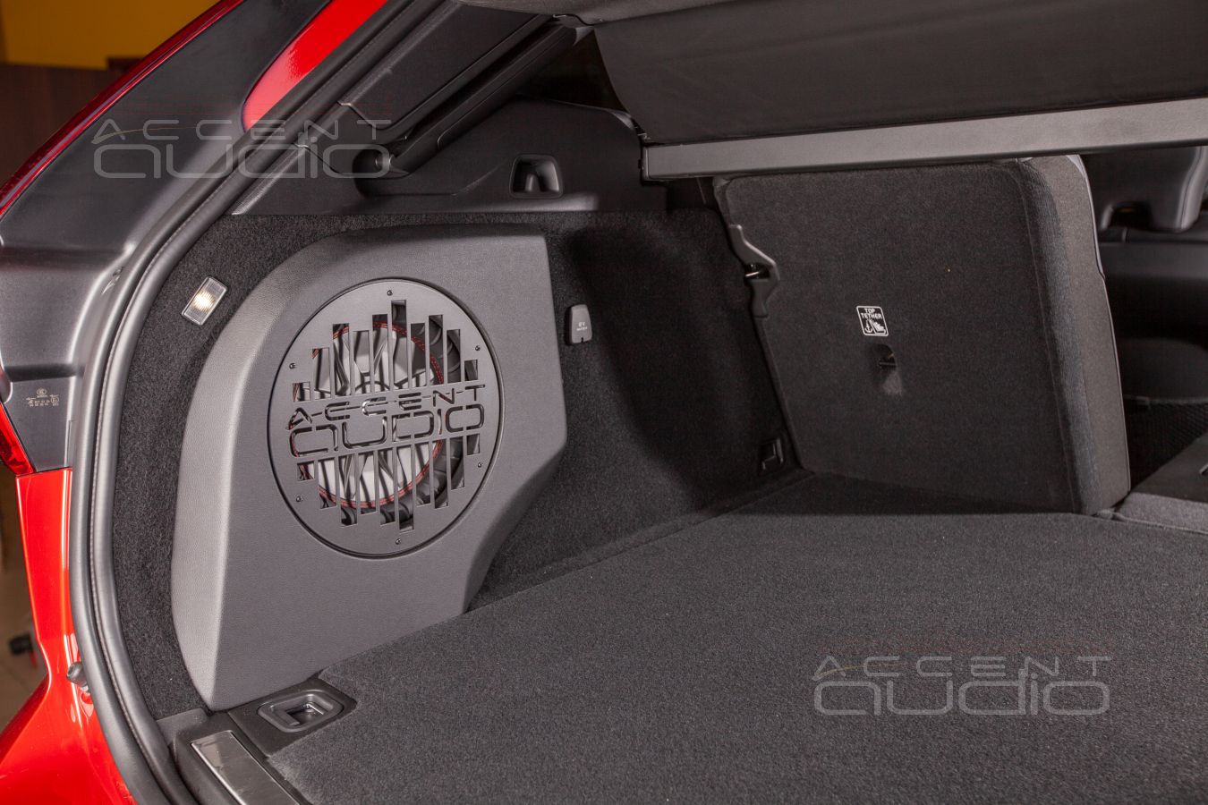 Сабвуфер-стелс для Volvo XC60 – единственно верное решение !