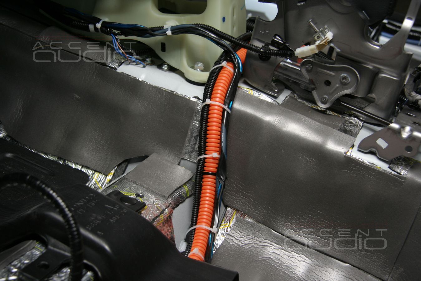 Укладка аккустики