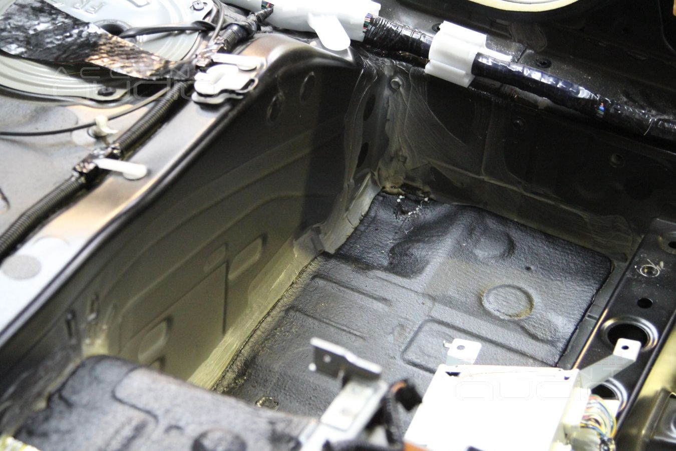 Шумоизоляция Infiniti FX35