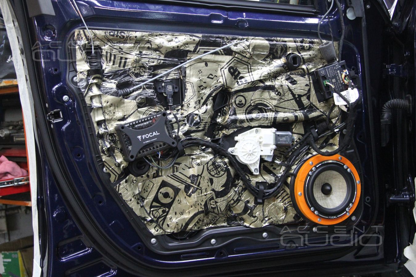 Установка акустики Focal FX в Mercedes-Benz GL