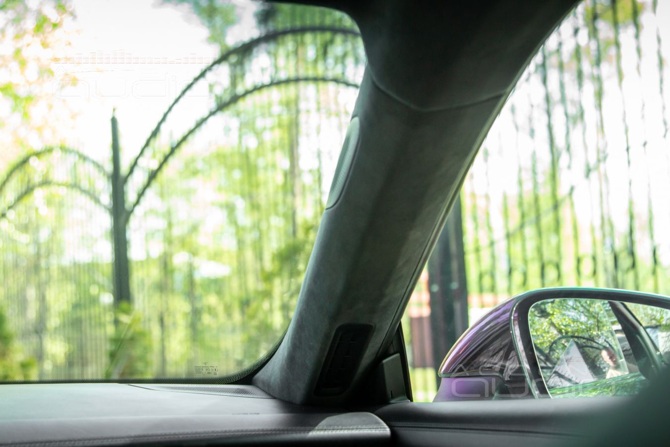 Сложный ШТАТНЫЙ монтаж ВЧ излучателей Brax ML1 в Porsche Taycan