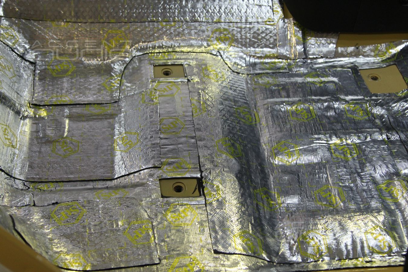 Шумоизоляция кузова Jeep Wrangler Rubicon