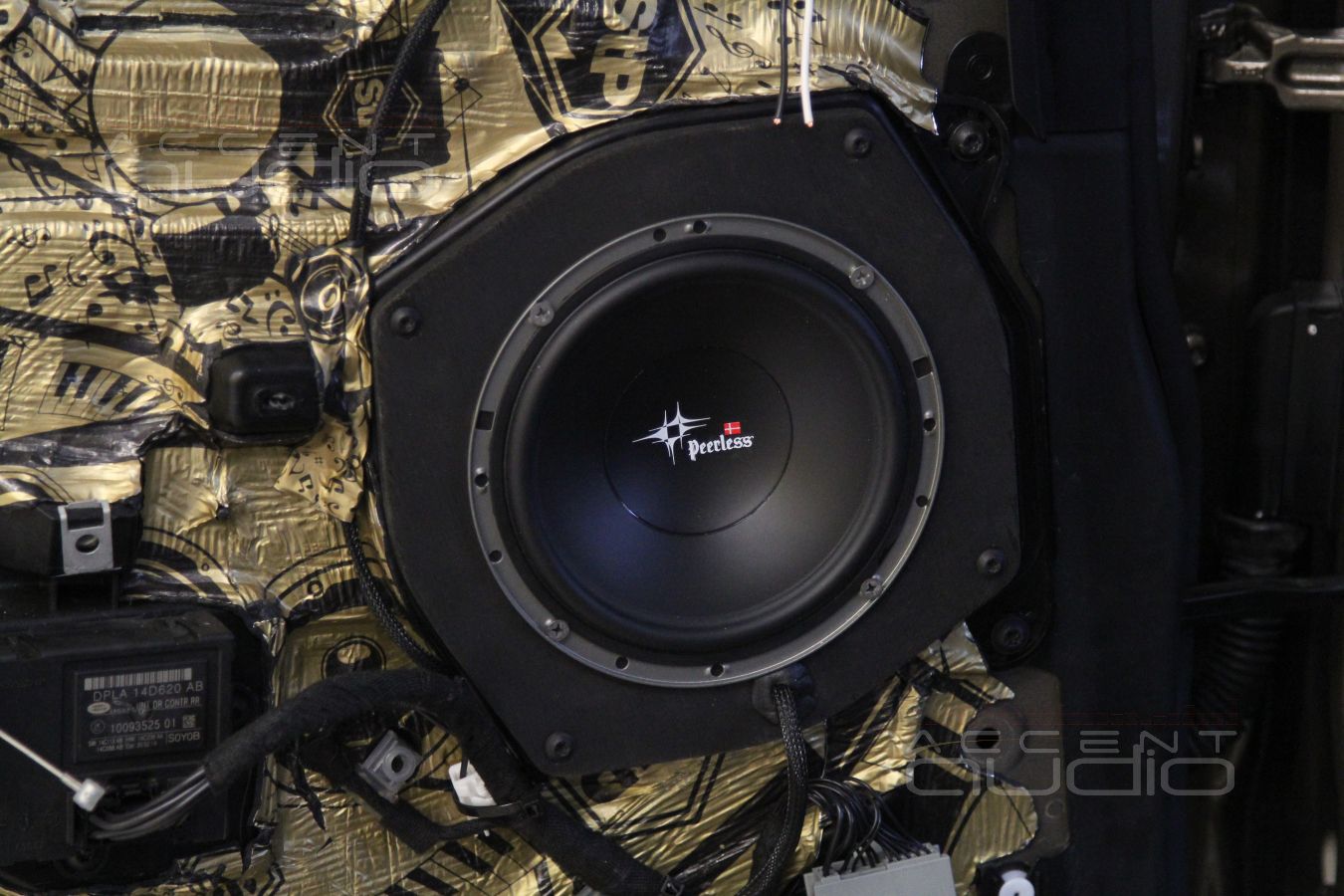 Тыловая акустика: зачем она ?